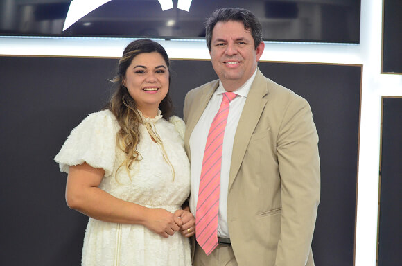 Pastor Fabricio Belo e Pastora Rosana Belo